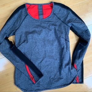 LIKE NEW Lululemon long sleeve reversible size 8!
